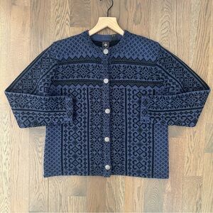 Skyr Wool Button Front Fair Isle Cardigan Sweater in Blue and Black Medium